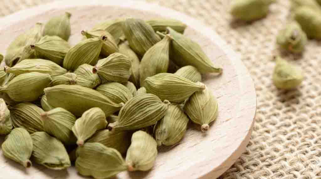 benefits of cardamom
