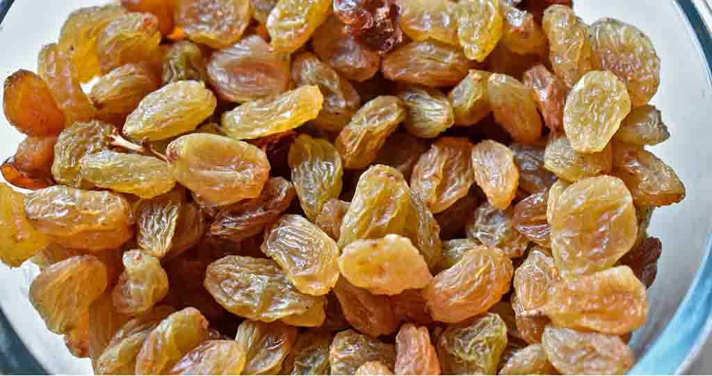 কিসমিসের উপকারিতা ও অপকারিতা