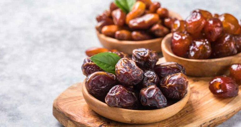 গর্ভাবস্থায় খেজুর খাওয়ার উপকারিতা