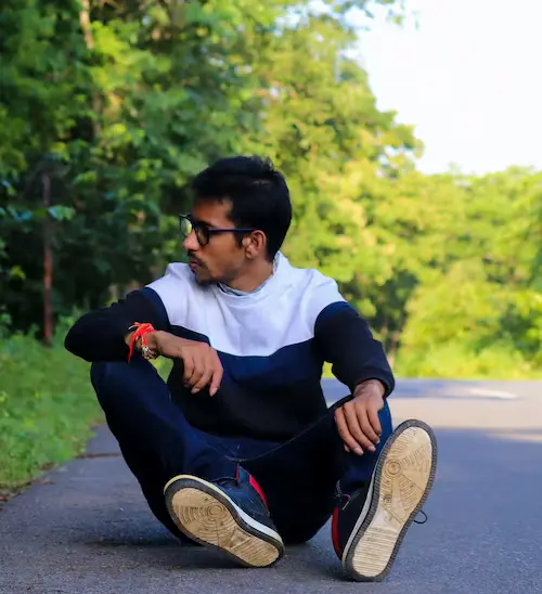 গ্রামের ছেলেদের পিক
