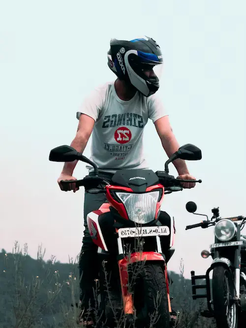 গ্রামের ছেলেদের পিক