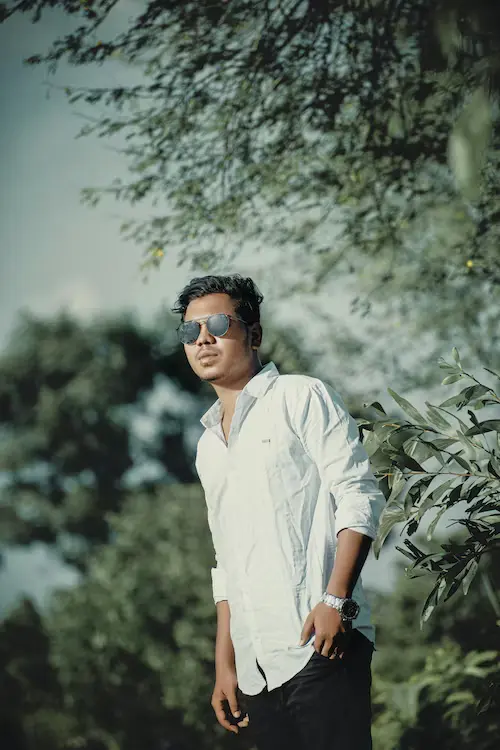 গ্রামের ছেলেদের পিক