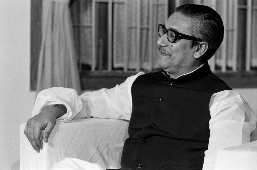 বঙ্গবন্ধুর রাজনৈতিক জীবনের সূচনা